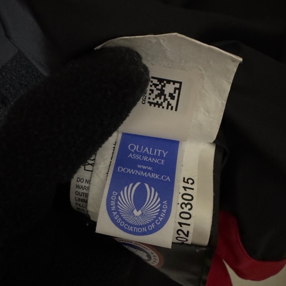 Canada goose Macmillan Jacket - Picture 10 of 15